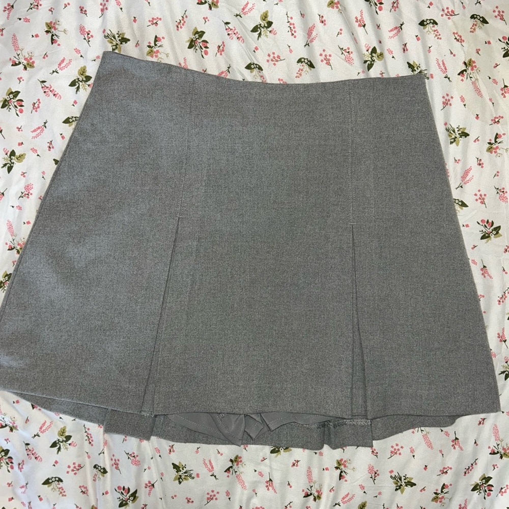 NWT Abercrombie & Fitch Gray A-Line Skirt